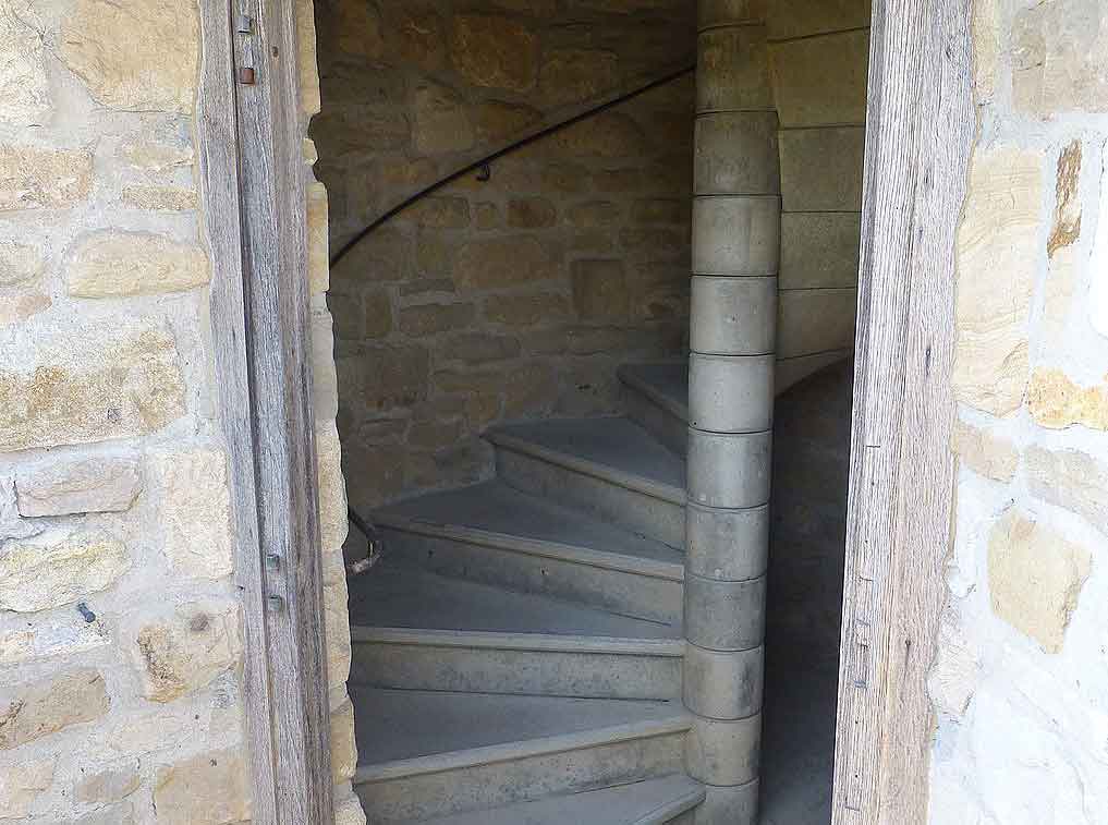 Wendeltreppe im Uhrzeigersinn - Wartbergturm Alzey